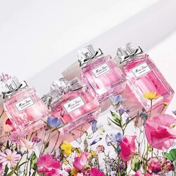 Dior Miss Dior Blooming Bouquet Kadın Parfüm Edt 50 Ml - Thumbnail