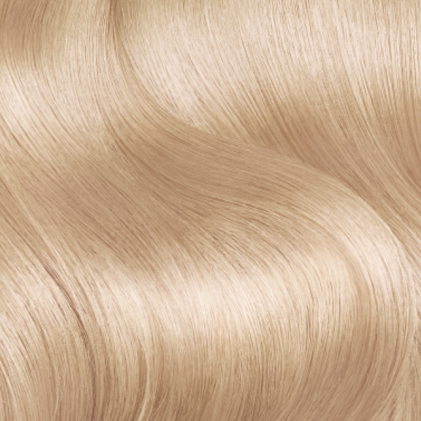 Garnier Çarpıcı Renkler Saç Boyası 111 Ekstra Açık Gümüş Sarısı