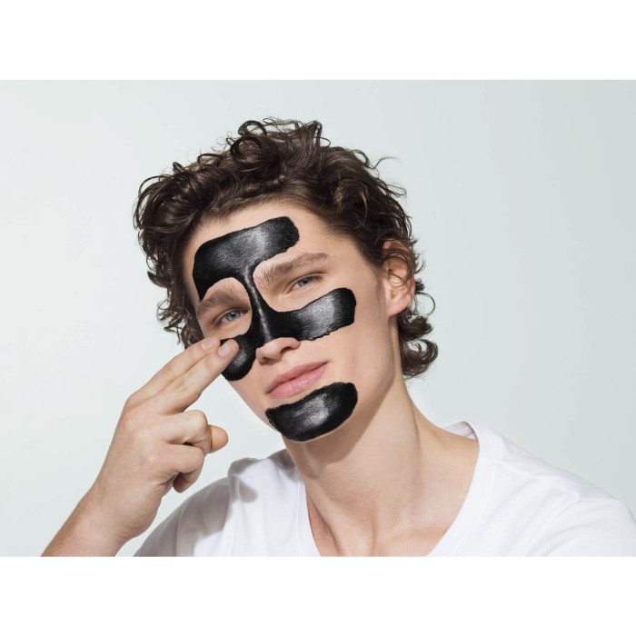 Garnier Kömürlü Siyah Nokta Karşıtı Soyulabilen Maske 50 Ml