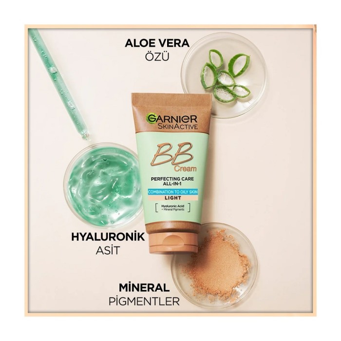 Garnier Skin Karma Yağlı Ciltler için Hyaluronik Aloe BB Krem Açık Ton 40 Ml