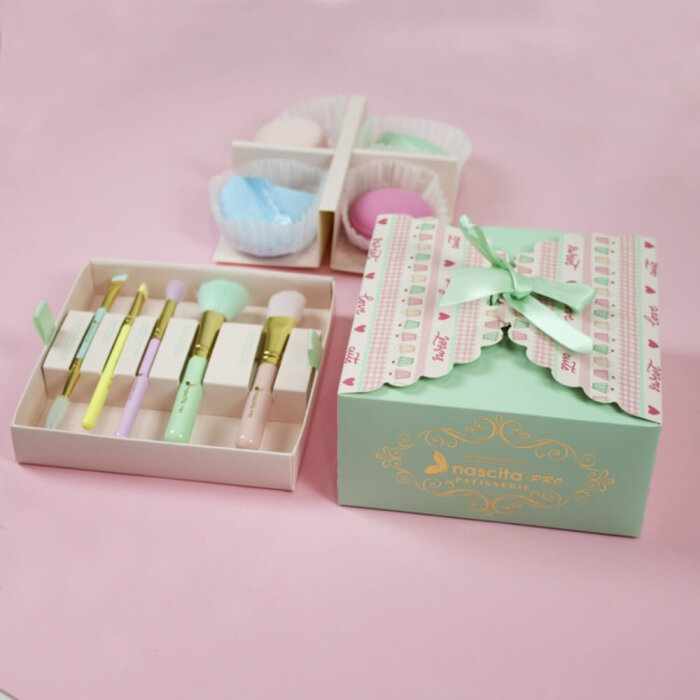 Nascita Patissiere 5'li Makyaj Fırçası ve 4'lü Sünger Set - 5