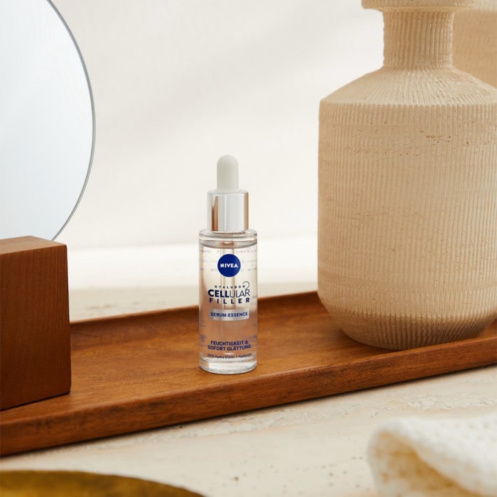 Nivea Dolgunlaştırıcı Yaşlanma Karşıtı Cellular Expert Filler Serum 30 Ml