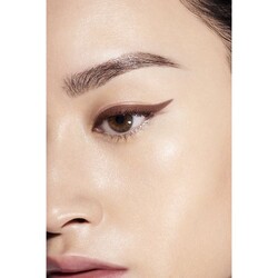 Shiseido Kajal Inkartıst Göz Kalemi 01 - Thumbnail