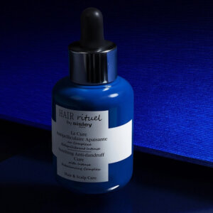 Sisley Hair Soothing Anti-Dandruff Cure 60 Ml - 3