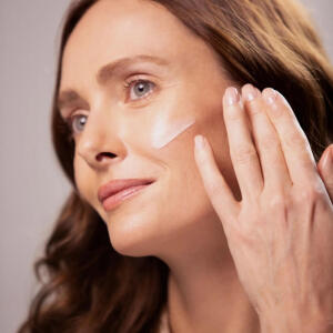 Sisley Sisleya Radiance Anti Dark Spot Serum 30 Ml - 3