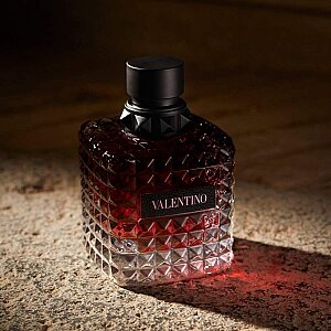 Valentino Born In Roma Donna Kadın Parfüm Edp Intense 100 Ml - 3