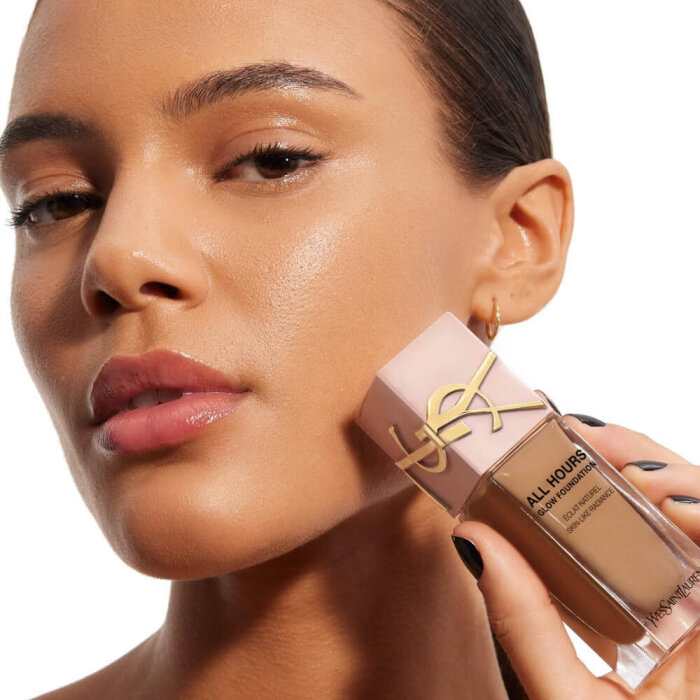 YSL All Hours Glow Foundation MN10 - 4