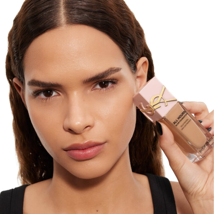 YSL All Hours Glow Foundation MN7 - 4