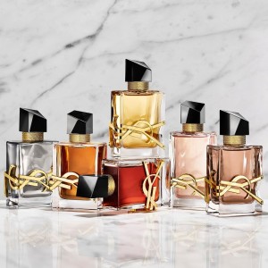 YSL Libre Flowers & Flames Kadın Parfüm Edp 50 Ml - Thumbnail